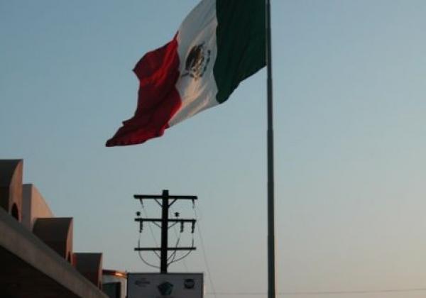 mexikanische-flagge