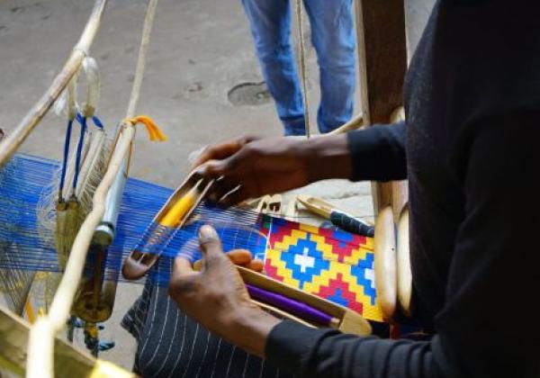 asante-craft-village-kente-weaving.jpg