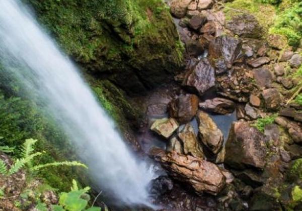 wasserfall-nahe-tamesis