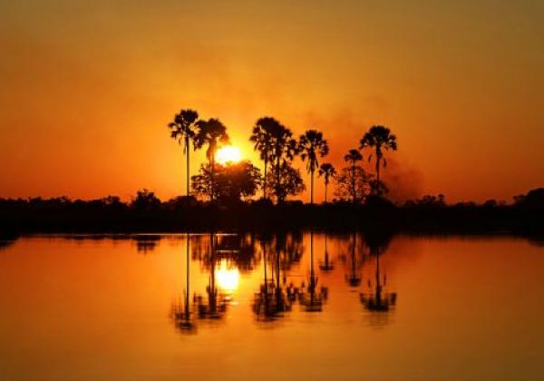 sonneuntergang-in-botswana