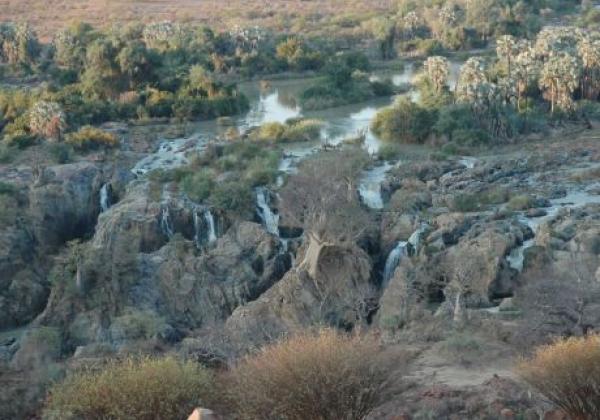 epupa-falls---overview.jpg