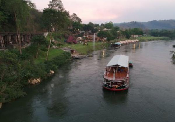 rv-river-kwai-with-landscape.jpg
