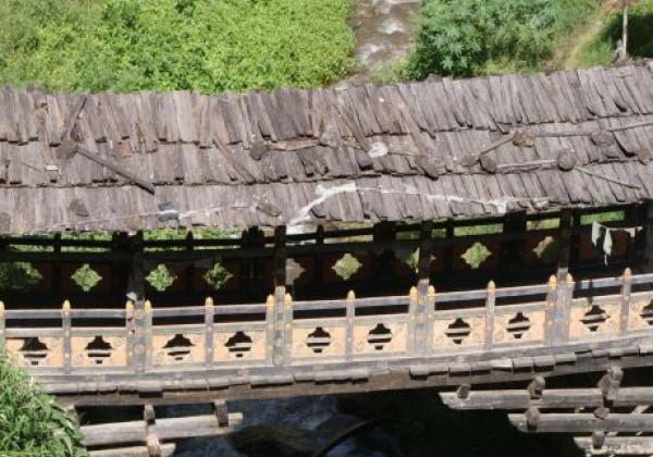 old-bridge.jpg
