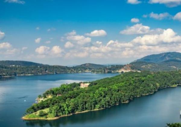 193---umian-lake-800x511