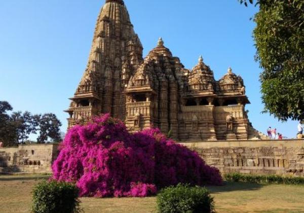 aaa-75-khajuraho