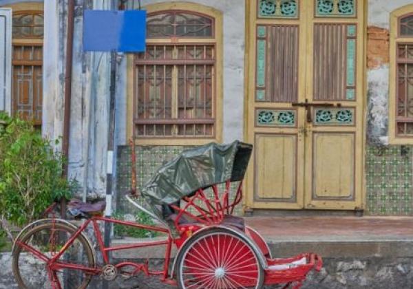 transport-in-penang,-malaysia-800x533