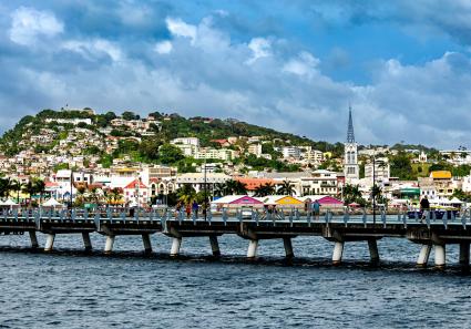 A bridge against the_103_3.jpg