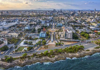 A cityscape of Santo_83_1.jpg