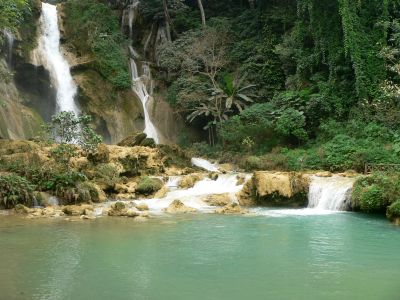 lpq-kuang-si-waterfall