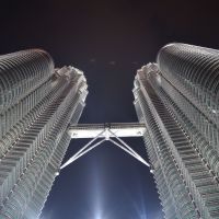 kuala-lumpur---petrona-towers-at-night-(5)