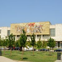 Tirana tirana