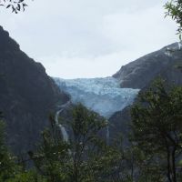 haengender-gletscher-queulat.jpg