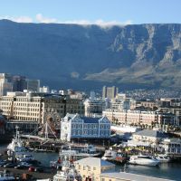 kapstadt-mit-tafelberg