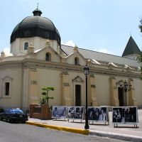 santiago-de-los-caballeros---church,-central-valley,-city,-tour