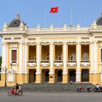 opera-house-hanoi-00x