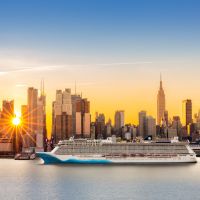 new-york-city-skyline-at-sunrise