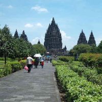 java-prambanan-e.jpg