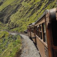 devil's-nose-train-3.jpg