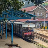 429-toy-train