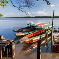 boote-auf-dem-suriname-fluss